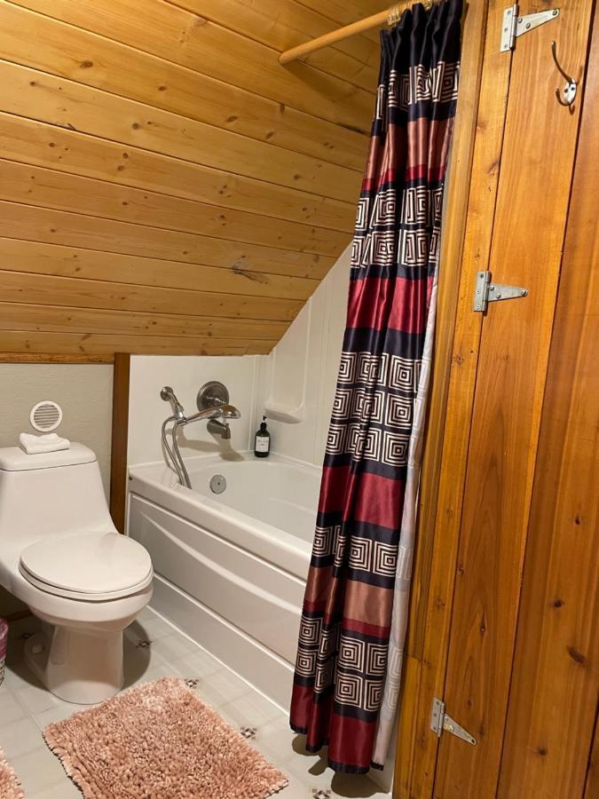 Luna Bed & Breakfast Гранд Форкс Екстериор снимка