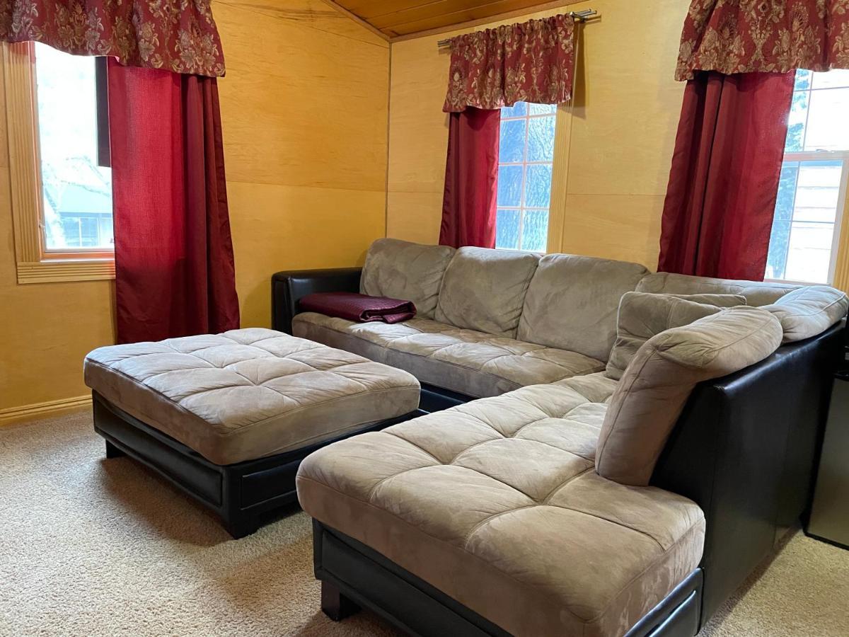 Luna Bed & Breakfast Гранд Форкс Екстериор снимка