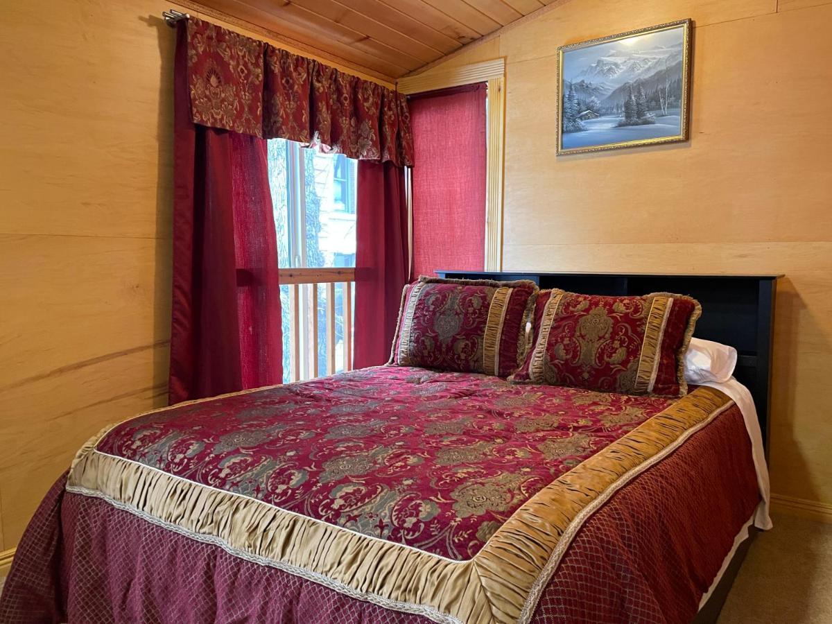 Luna Bed & Breakfast Гранд Форкс Екстериор снимка